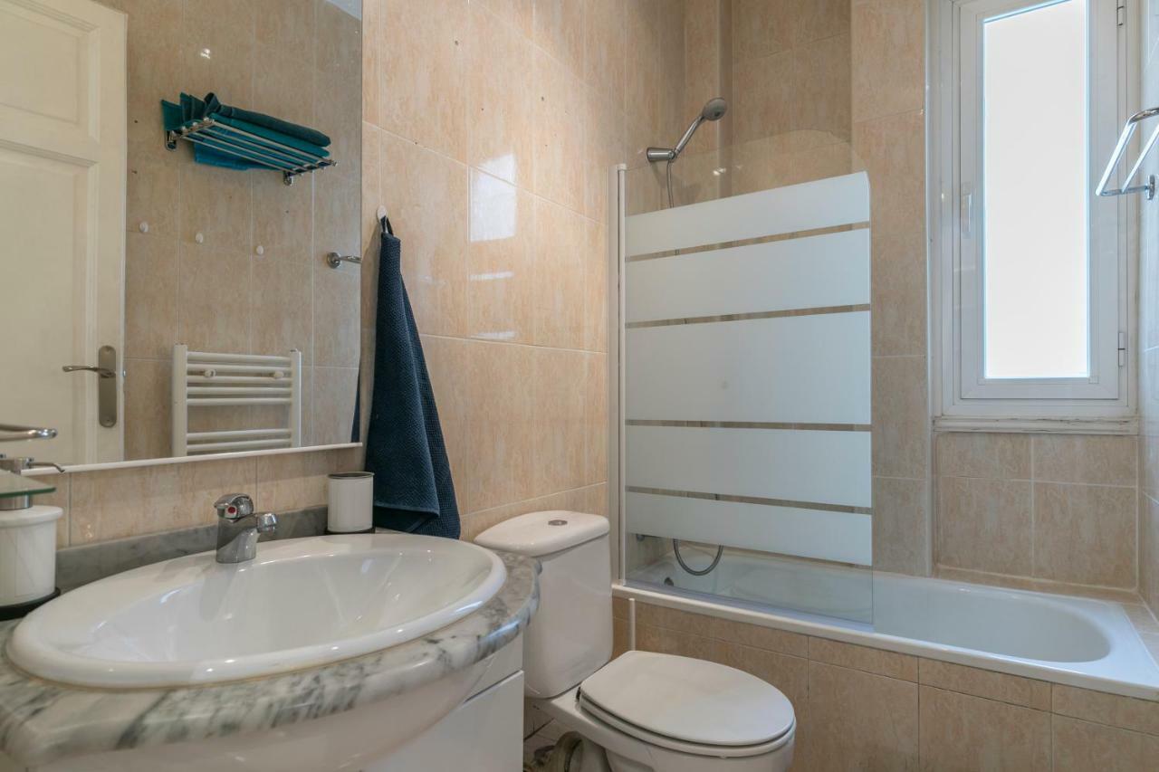 Confortable Piso En Chamberi Мадрид Екстериор снимка